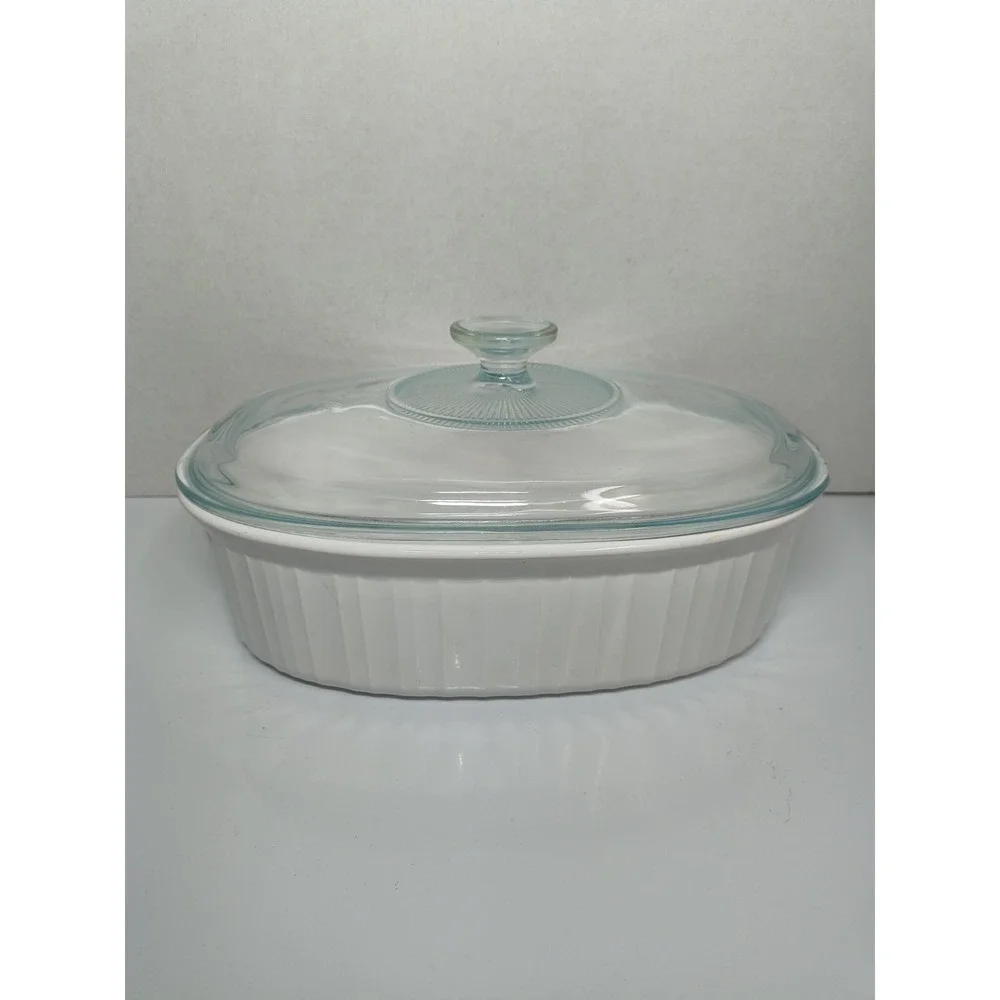 Corning Ware French White F-2-B 2.8 L 3 Q Casserole Baking Dish w Pyrex Lid